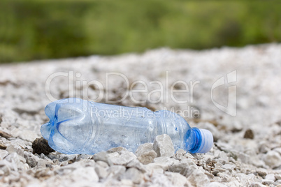 Leere Wasserflasche