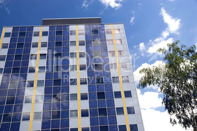 Moderne Fassade mit Solarzellen -.Facade With Solar Panels