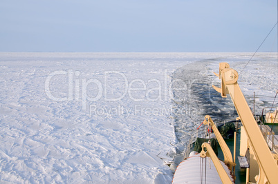 Eisbrecherfahrt am Polarkreis