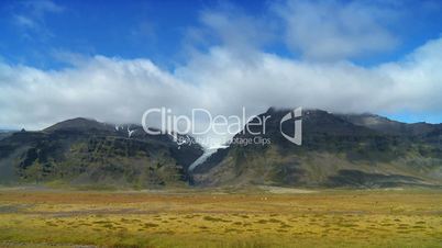 Wolken über Berge