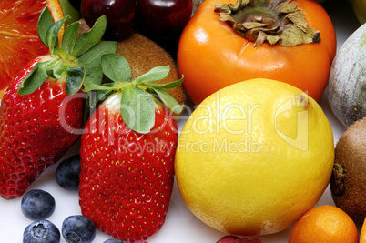 Bunte Früchte