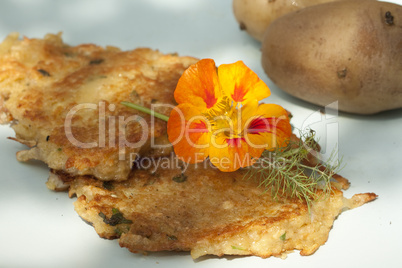 Frische Kartoffelpuffer