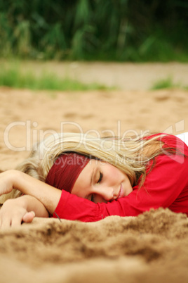 Frau am Strand