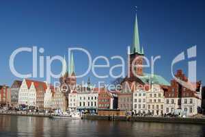 Altstadt von Lübeck mit Marienkirche (links) und Petrikirche