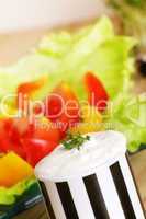 Salatteller mit Dip