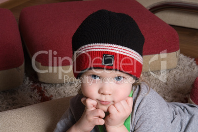 child in hat