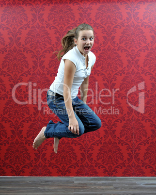 springendes Mädchen