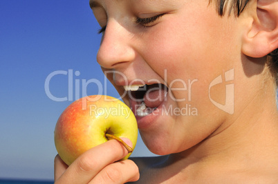 The boy and the apple
