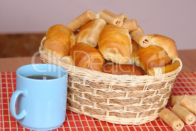 bun in basket