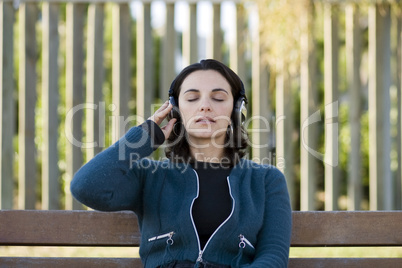 Listening music in parc