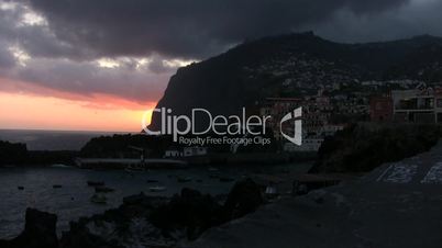 Fischerdorf an der Küste Madeiras