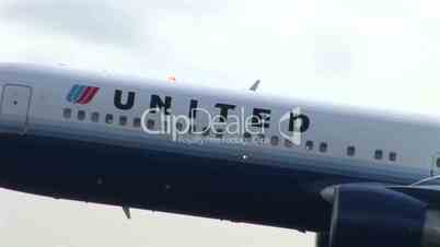 HD1080i Startendes Flugzeug United Airlines