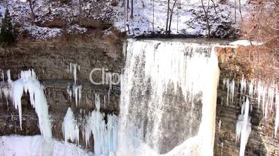 Frozen Upper part of Tews Falls.