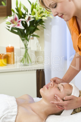 Destressing Facial Treatment