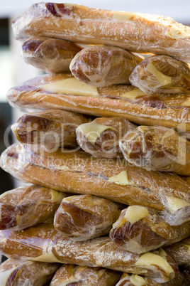 baguette mit käse und schinken