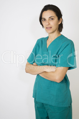 Krankenschwester im grünen Kittel