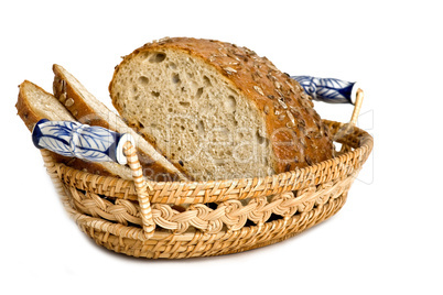 Frisches Brot im Brotkorb