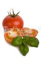 Tomaten frisch vom Markt mit Schatten