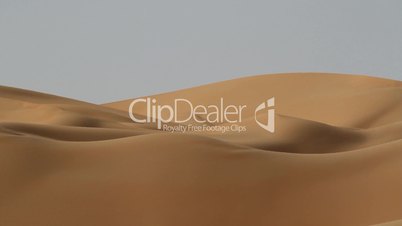 Jeep in Sanddünen