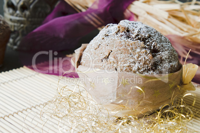 Weihnachtlich dekorierter Muffin