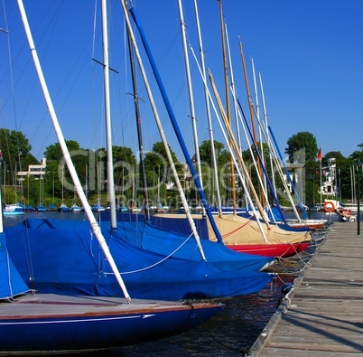 Boote an der Alster