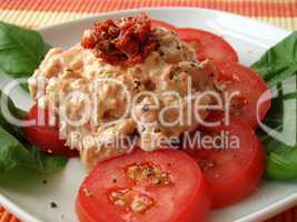 Dip mit Tomaten und Frischkäse