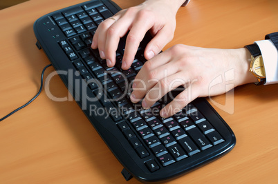 hand with keyboard