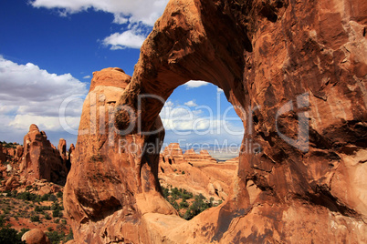 Double O Arch