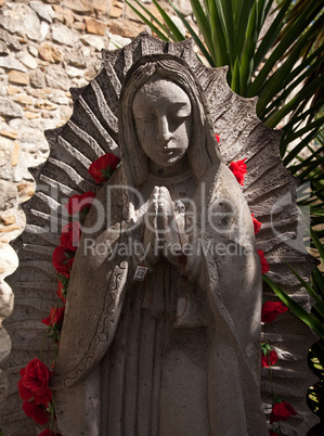 Statue of Virgin Mary near San Antonio