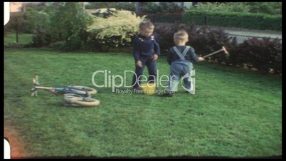 Kinder im Garten (8mm-Film)