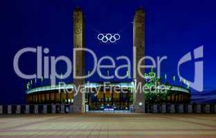 Olympiastadion Berlin in der Nacht