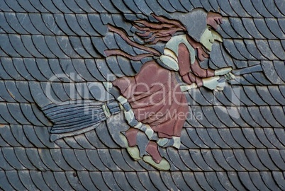 Schiefertafeln Dachzeigel mit dem Bildnis einer Hexe