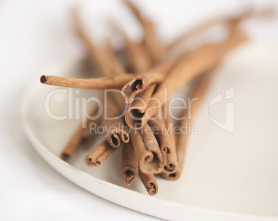 Cinnamon sticks