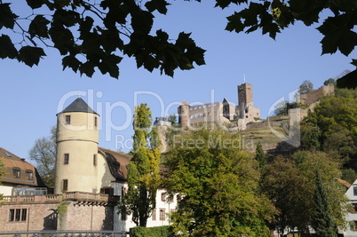 Kittsteintor und Burgruine in Wertheim