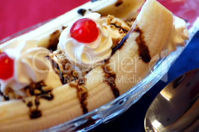 Banana Split Desert