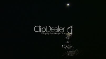 HD full moon over the night sea