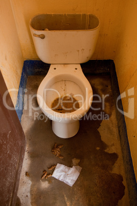 Dreckige Toilette