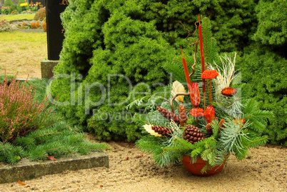 Friedhofsgesteck - floral arrangement cemetery 05