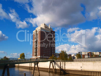 Tower am Wasser