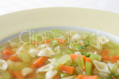Vegetarische Nudelsuppe - Noodle Vegetable Soup