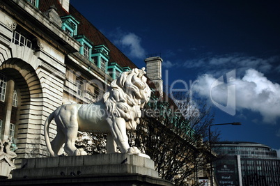 white stone lion