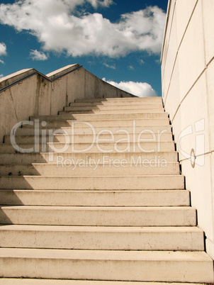 beton Treppe nach oben