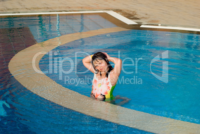 girl in swimming pool