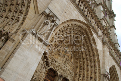 Notre Dame Cathedral entrance