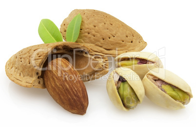 Almonds with pistachio