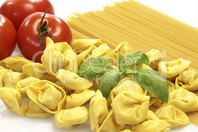 Tortellini und Spaghetti