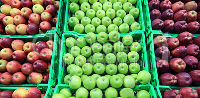 apple at a farmer's market
