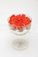 Glas mit Rosen