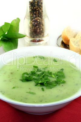 Kräutersuppe