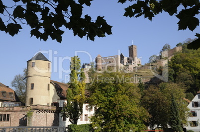 Kittsteintor und Burgruine in Wertheim